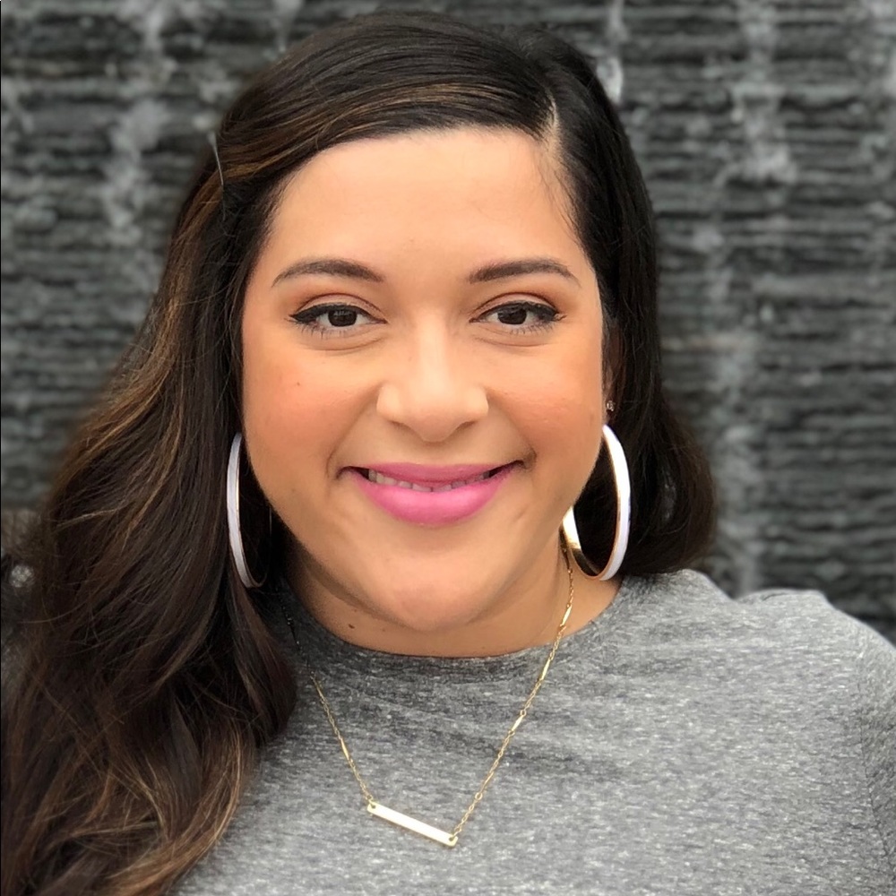 Meet your Posher, Christina